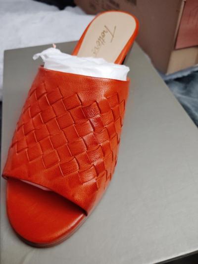 Trotters Corsa Red Mule 6 1/2 - Thumbnail 2