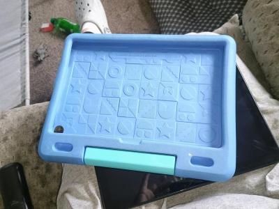 amazon kids fire hd 10in tablet - Thumbnail 4