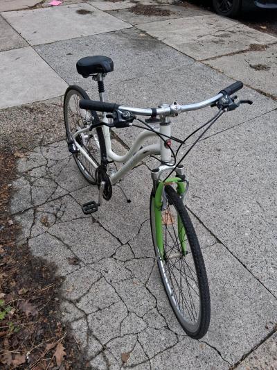 Schwinn Bike - Thumbnail 3