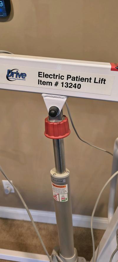 electric lift and wheel chair - Thumbnail 2