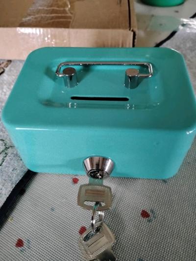 little lock box with 2 Keys
