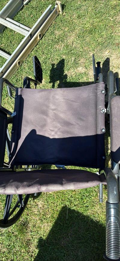 Fold Up Wheelchair - Thumbnail 2