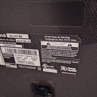 LG 49inch smart TV - Thumbnail 3