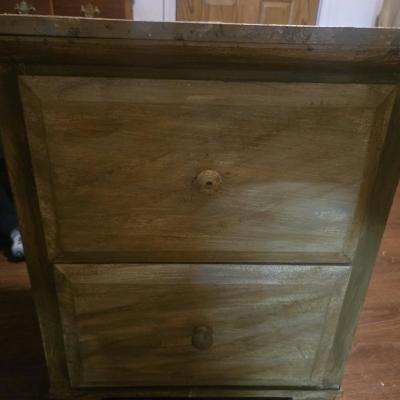 wood grain dresser 2 night stands all 3 go together - Thumbnail 2