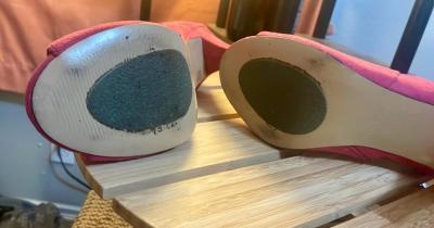 Shoe Dazzle Womens Fuchsia 35 Peep Toe Heels Suede Size 8 - Thumbnail 4