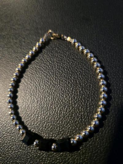 14kt Gold Filled Crystal Beaded Bracelet with black square