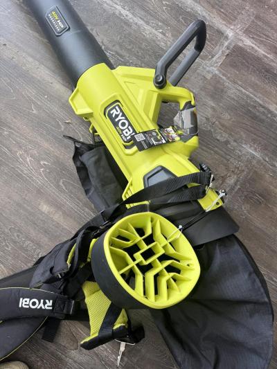 Ryobi 40v blower and vacuum - Thumbnail 2