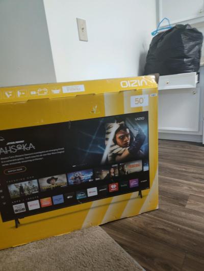 Vizio 50 inch smart TV - Thumbnail 5