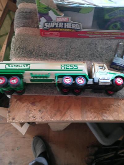 2 hess trucks buying as is - Thumbnail 2