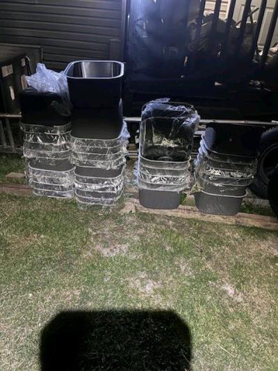 Kitchen Sinks - Thumbnail 3