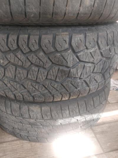 20s aluminum rims with semi new tires - Thumbnail 2
