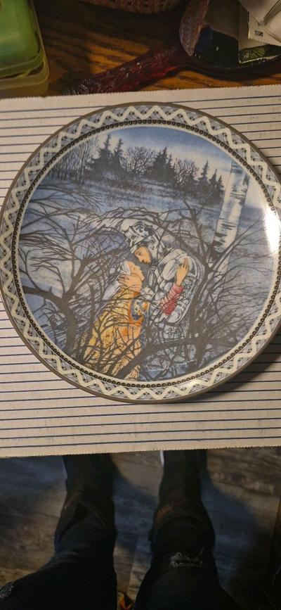 Theyre decorations declared glass plates - Thumbnail 4