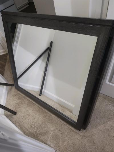 Queen Bedroom Set - Thumbnail 3