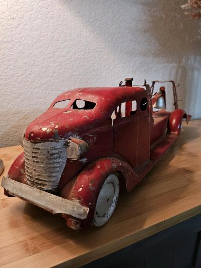 1930s Fire Department Truck Pressed Steel Toy - Thumbnail 2