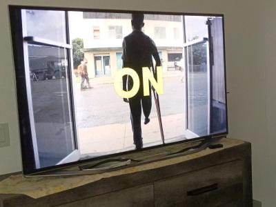 Samsung 60in high definition television - Thumbnail 4