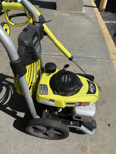 3000psi pressure washer Honda - Thumbnail 3