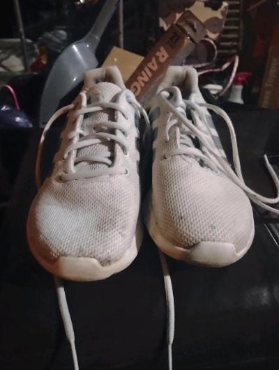 Womens Adidas shoes size 10 - Thumbnail 2