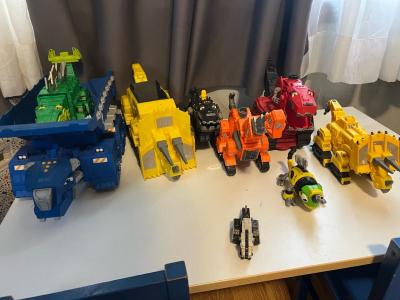Dinotrucks - Thumbnail 2