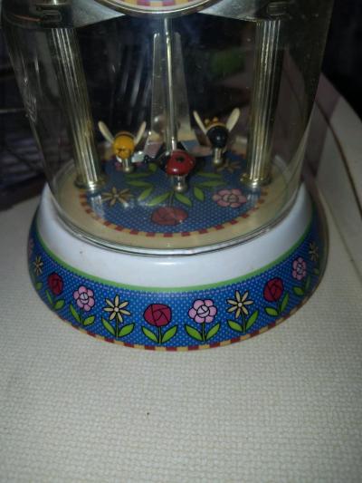 Eeyore Disney clock - Thumbnail 3