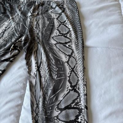 Y2K Snake Print Leggings  Zenana Outfitters  GreyBlack Snake - Thumbnail 5