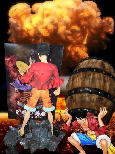 BattleDamaged Luffy Action Figure - Thumbnail 3