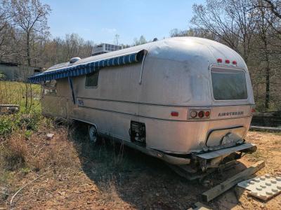 airstream land yacht sovereign - Thumbnail 2