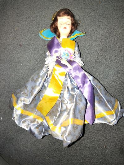 Madame Alexander dolls of the world collection 60s dolls - Thumbnail 12