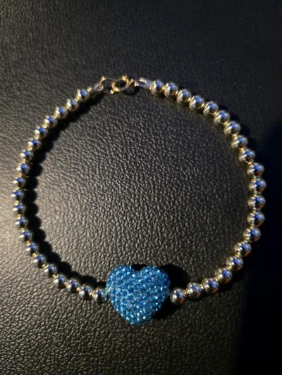 14kt Gold Filled Crystal Beaded Bracelet with blue Centered