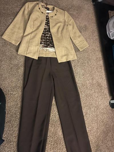 womens clothing - Thumbnail 3