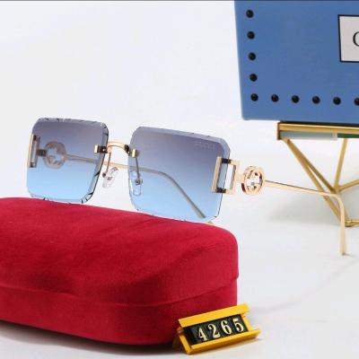 Woman Sunglasses - Thumbnail 4