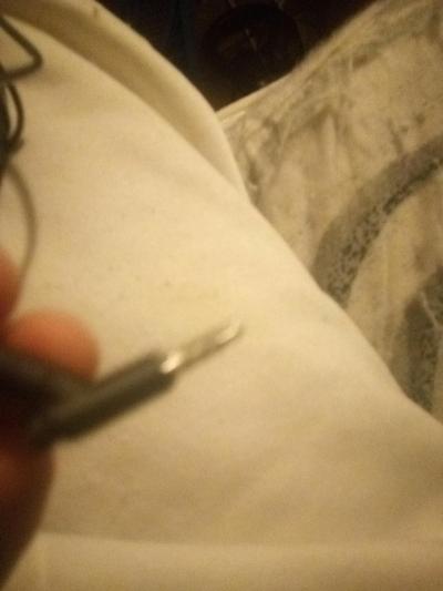 two black headphones - Thumbnail 4