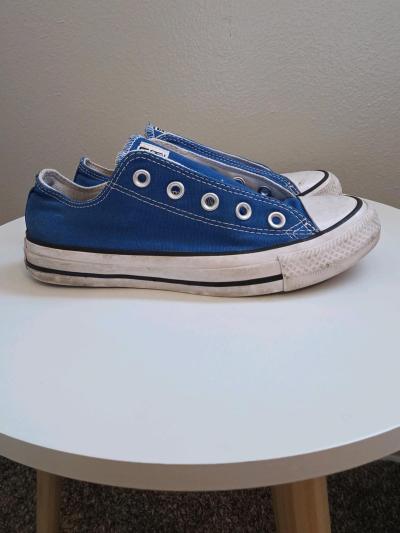 royal blue Converse - Thumbnail 4