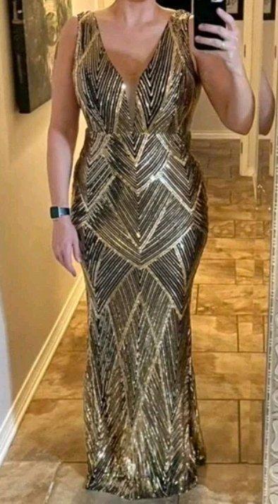 Sequins party dress second hand apparel - Thumbnail 4
