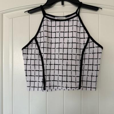 Y2K Minimalist Grid Print Halter Crop Top  Black  White Aes - Thumbnail 3