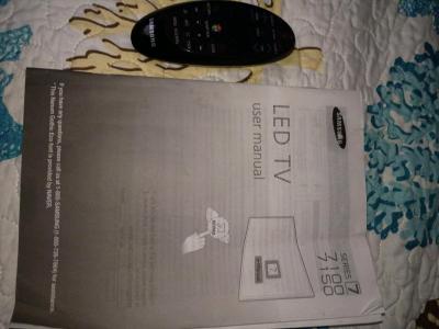 Samsung 60in high definition television - Thumbnail 3