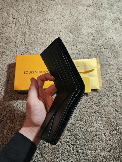 Louis vuitton mens black bifold wallet - Thumbnail 4