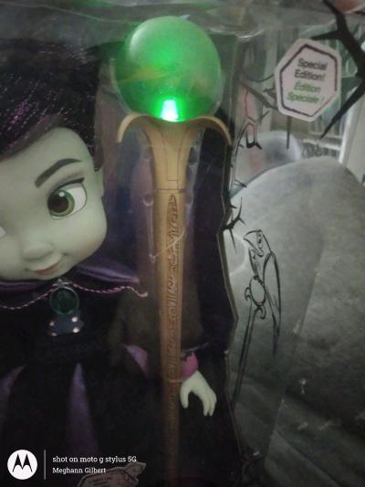 Disney Animators Maleficent Light Up Doll - Thumbnail 3