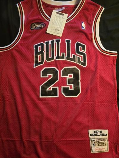 Michael Jordan #23 Chicago Bulls SIGNED HOME RED 1997'-1998' NBA FINAL'S MICHELLE & NESS HARDWOOD CLASSICS AUTHENTICJERSEY - Thumbnail 2