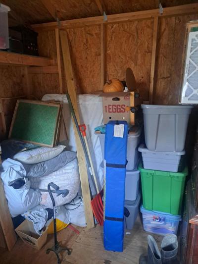 storage building full - Thumbnail 2