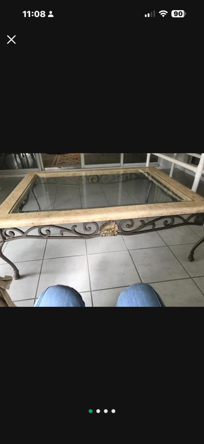 coffee table - Thumbnail 1