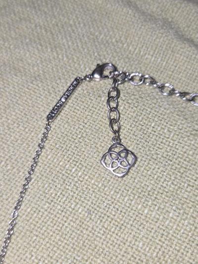 Kendra Scott Elisa Pendant Necklace in Cobalt Cats Eye - Thumbnail 5