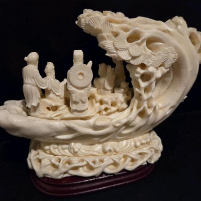 Detailed chinese sculpture with figures and ornate desi - Thumbnail 3