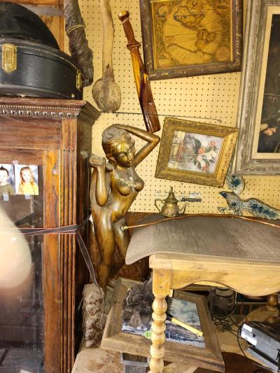wood statues - Thumbnail 10