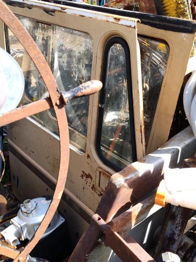 old school jeep - Thumbnail 5