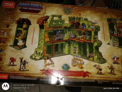 Mega Construx Masters of The Universe Castle Grayskull Set - Thumbnail 8