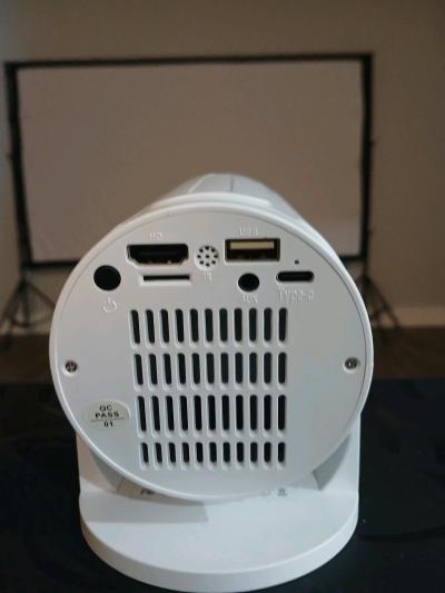 Mini Projector with Stand and YouTube - Thumbnail 3