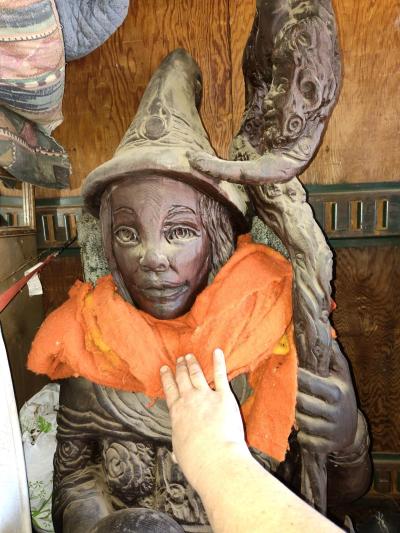 wood statues - Thumbnail 8