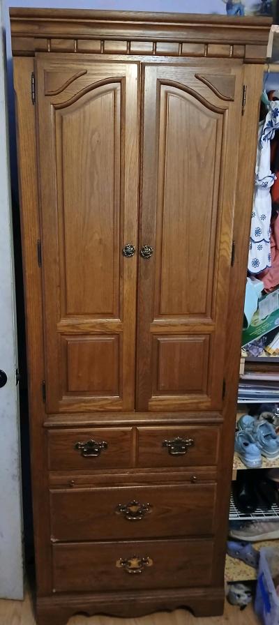 Thomasville dresser towers - Richfield, North Carolina