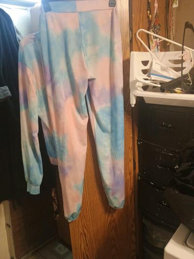 Like New sweat pants and hoodie tyedie - Thumbnail 4