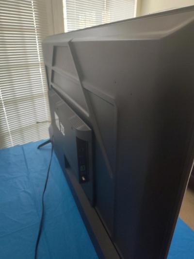 Vizio 50 inch smart TV - Thumbnail 6